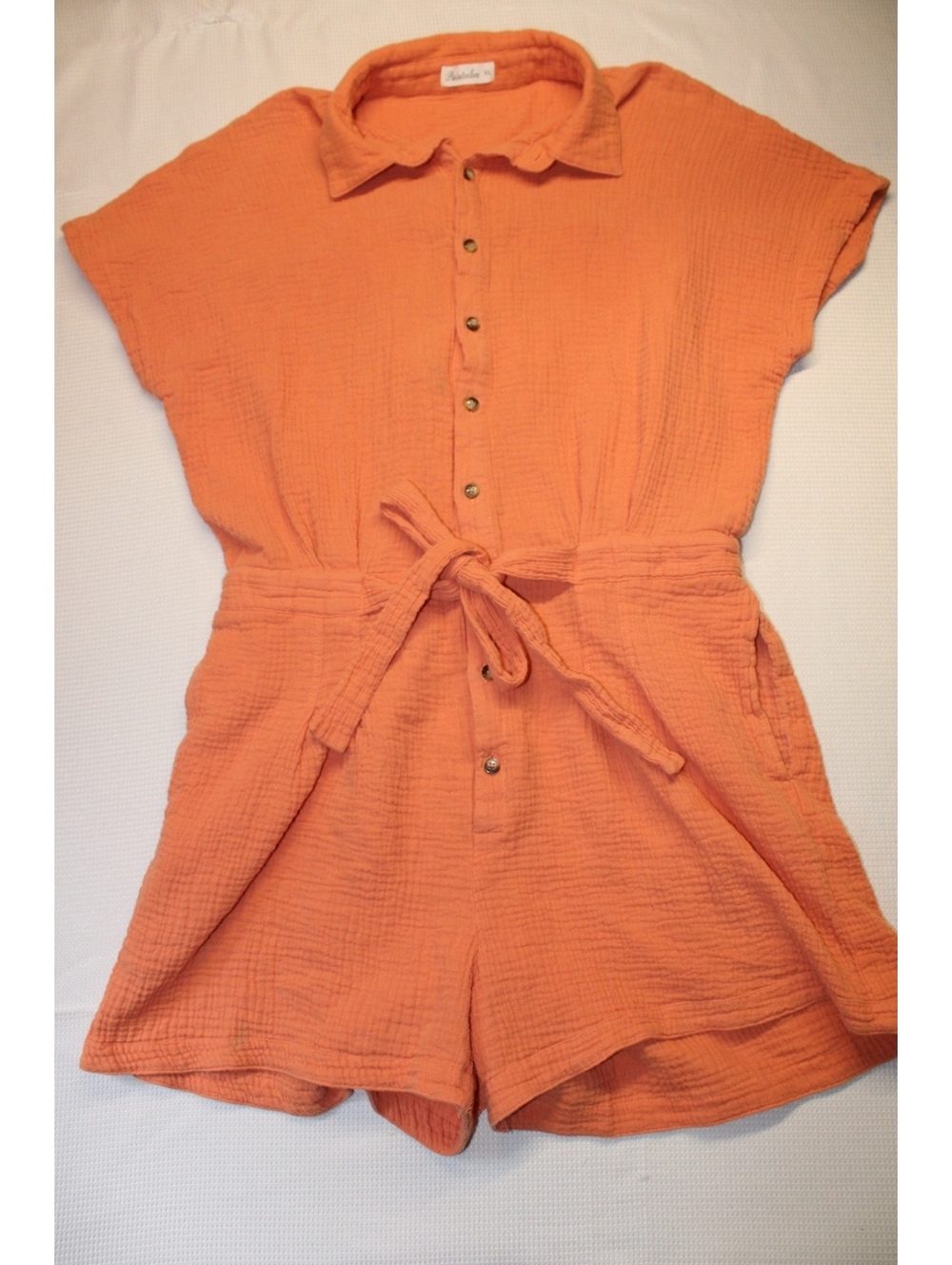 Paintcolors Women’s XL Orange/Peach Colored Shorts Romper